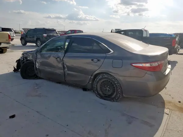 4T4BF1FK7GR530539 2016 TOYOTA CAMRY - Image 2