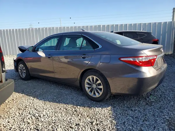 4T4BF1FK7GR531027 2016 TOYOTA CAMRY - Image 2