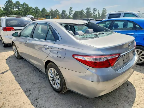4T4BF1FK7GR537233 2016 TOYOTA CAMRY - Image 2