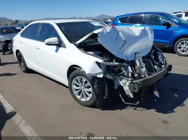 4T4BF1FK7GR539287 2016 TOYOTA CAMRY - Image 1
