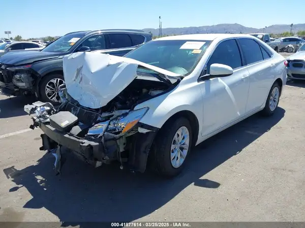 4T4BF1FK7GR539287 2016 TOYOTA CAMRY - Image 2