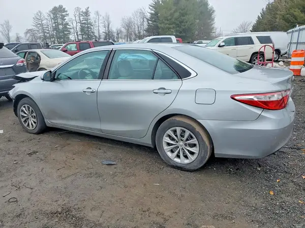4T4BF1FK7GR545221 2016 TOYOTA CAMRY - Image 2