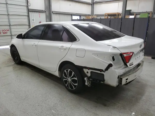 4T4BF1FK7GR546661 2016 TOYOTA CAMRY - Image 2
