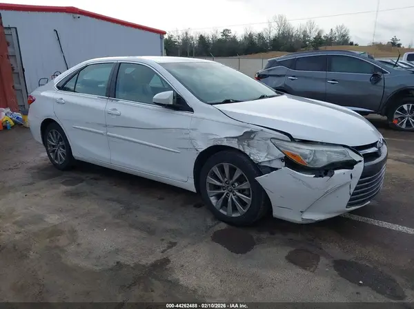 4T4BF1FK7GR554677 2016 TOYOTA CAMRY - Image 1