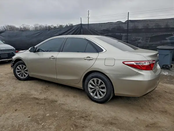 4T4BF1FK7GR554744 2016 TOYOTA CAMRY - Image 2