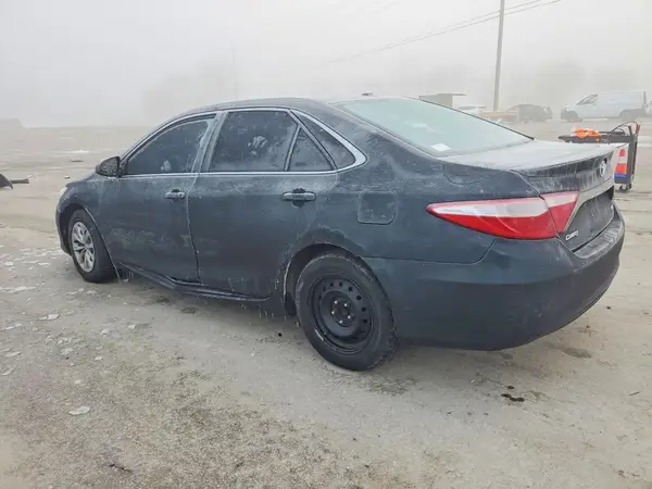 4T4BF1FK7GR559099 2016 TOYOTA CAMRY - Image 2