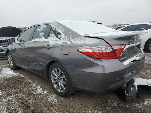 4T4BF1FK7GR560009 2016 TOYOTA CAMRY - Image 2