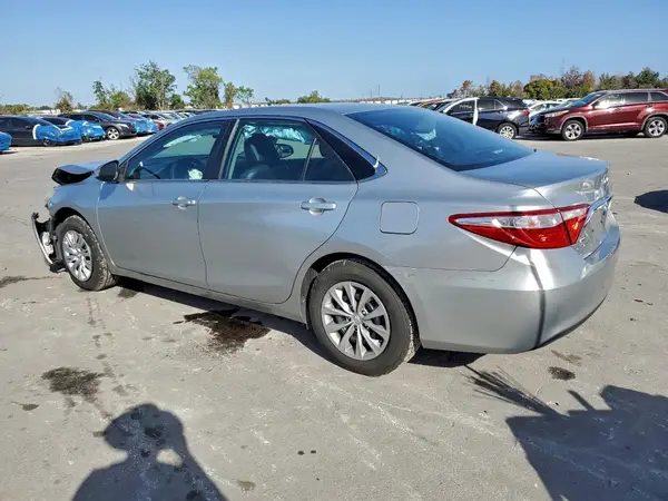 4T4BF1FK7GR560530 2016 TOYOTA CAMRY - Image 2