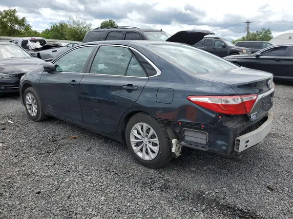 4T4BF1FK7GR564593 2016 TOYOTA CAMRY - Image 2