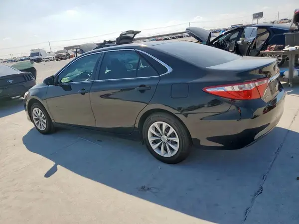 4T4BF1FK7GR565372 2016 TOYOTA CAMRY - Image 2