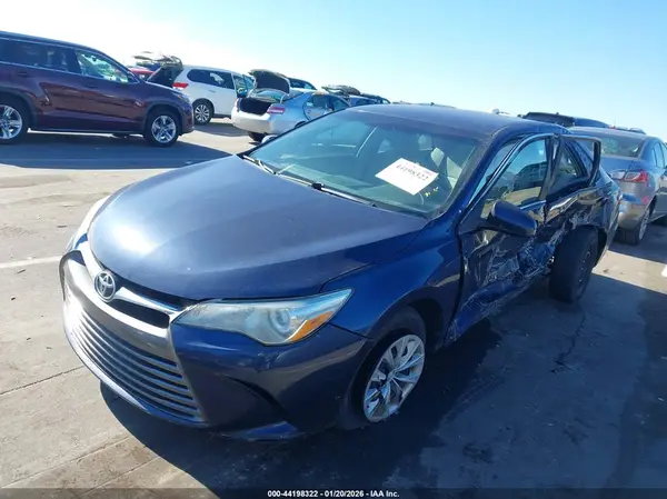 4T4BF1FK7GR569289 2016 TOYOTA CAMRY - Image 2