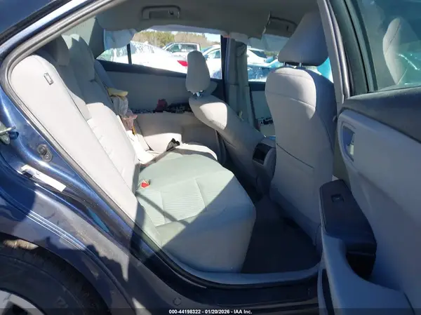 4T4BF1FK7GR569289 2016 TOYOTA CAMRY - Image 8