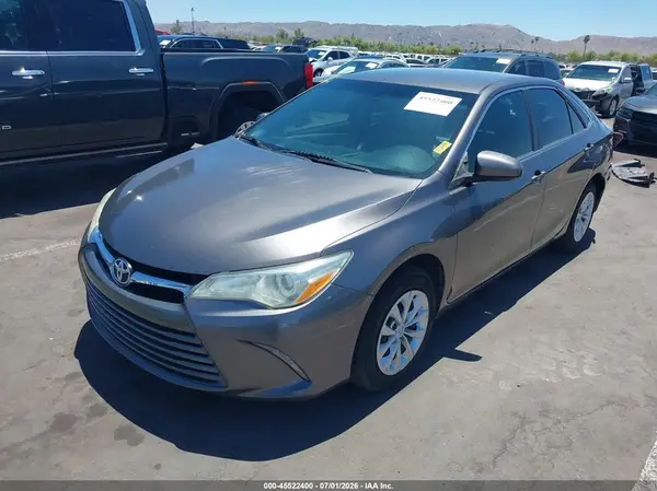 4T4BF1FK7GR569776 2016 TOYOTA CAMRY - Image 2