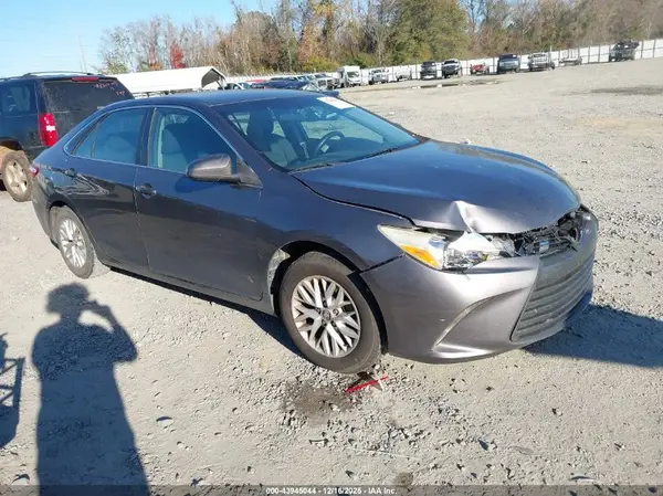 4T4BF1FK7GR575786 2016 TOYOTA CAMRY - Image 1
