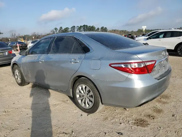 4T4BF1FK7GR576095 2016 TOYOTA CAMRY - Image 2