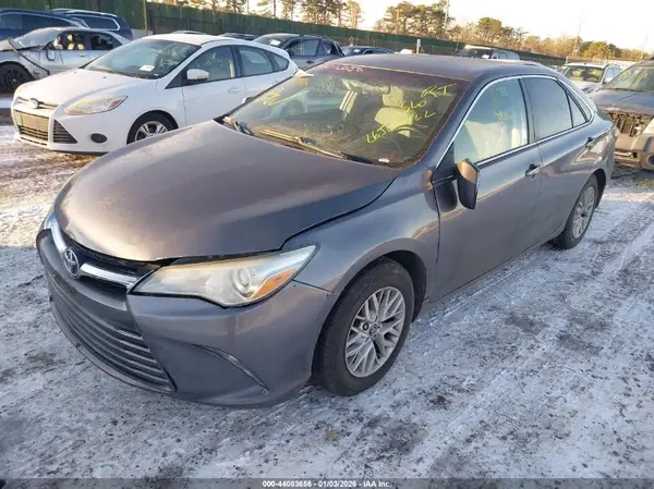 4T4BF1FK7GR577182 2016 TOYOTA CAMRY - Image 2