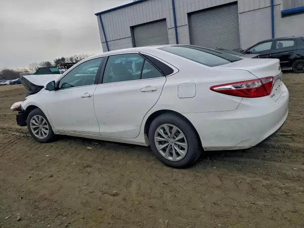 4T4BF1FK7GR578512 2016 TOYOTA CAMRY - Image 2