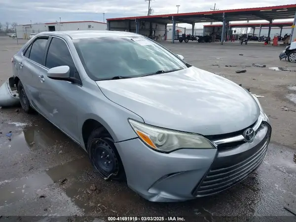 4T4BF1FK7GR581944 2016 TOYOTA CAMRY - Image 1