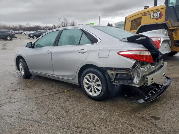 4T4BF1FK7GR584360 2016 TOYOTA CAMRY - Image 2