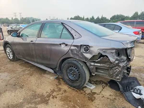 4T4BF1FK8GR517380 2016 TOYOTA CAMRY - Image 2