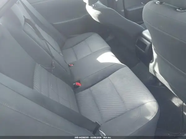 4T4BF1FK8GR517962 2016 TOYOTA CAMRY - Image 8