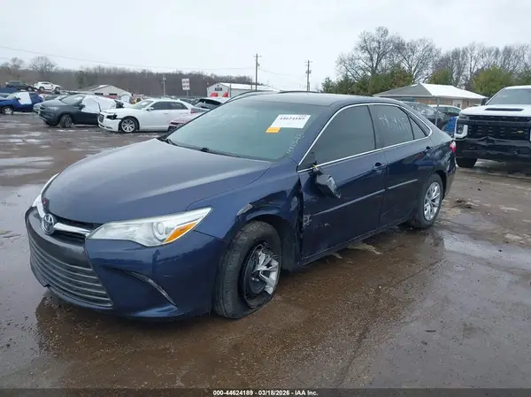 4T4BF1FK8GR520344 2016 TOYOTA CAMRY - Image 2