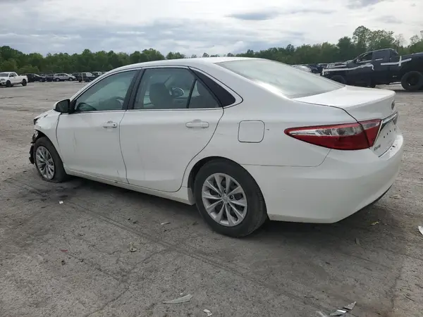 4T4BF1FK8GR521168 2016 TOYOTA CAMRY - Image 2