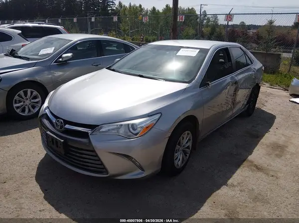 4T4BF1FK8GR524183 2016 TOYOTA CAMRY - Image 2