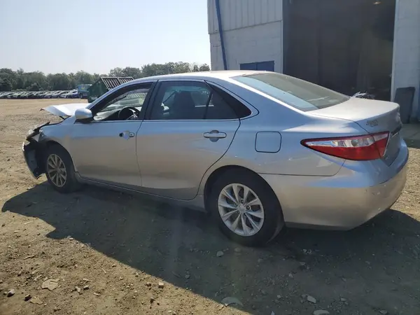 4T4BF1FK8GR525267 2016 TOYOTA CAMRY - Image 2