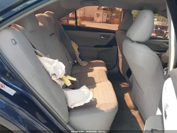 4T4BF1FK8GR527102 2016 TOYOTA CAMRY - Image 8