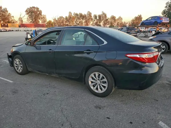 4T4BF1FK8GR527519 2016 TOYOTA CAMRY - Image 2