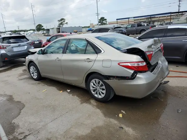 4T4BF1FK8GR527665 2016 TOYOTA CAMRY - Image 2