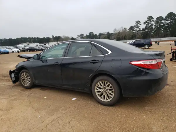 4T4BF1FK8GR527777 2016 TOYOTA CAMRY - Image 2