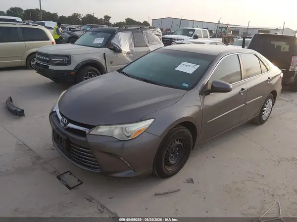 4T4BF1FK8GR530114 2016 TOYOTA CAMRY - Image 2