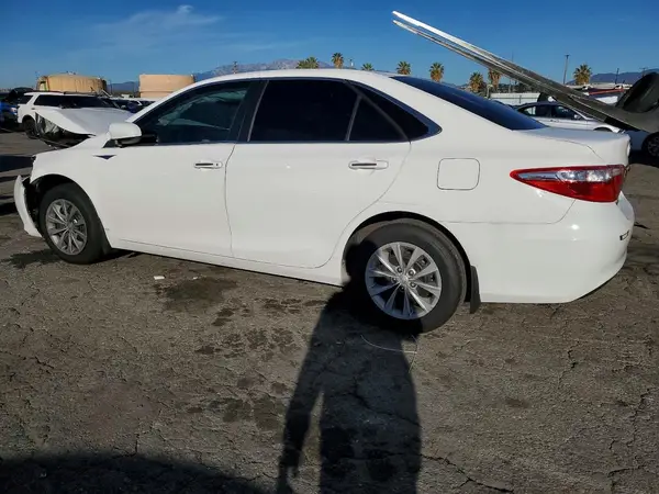 4T4BF1FK8GR531506 2016 TOYOTA CAMRY - Image 2