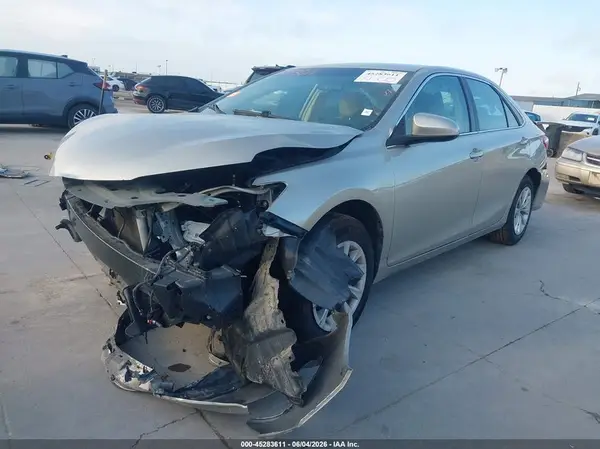 4T4BF1FK8GR531876 2016 TOYOTA CAMRY - Image 2
