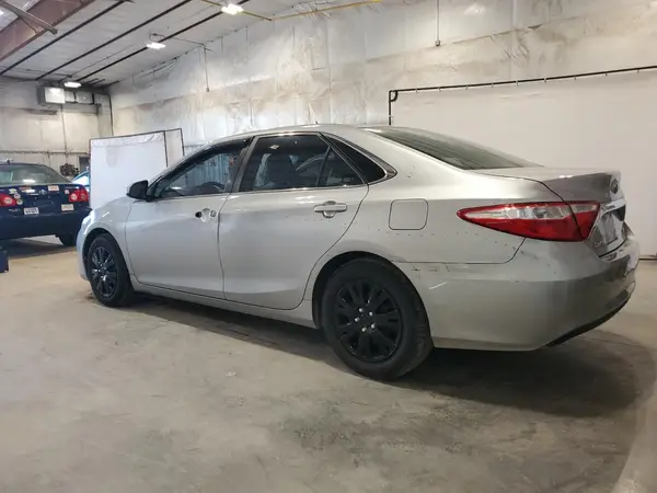 4T4BF1FK8GR532431 2016 TOYOTA CAMRY - Image 2