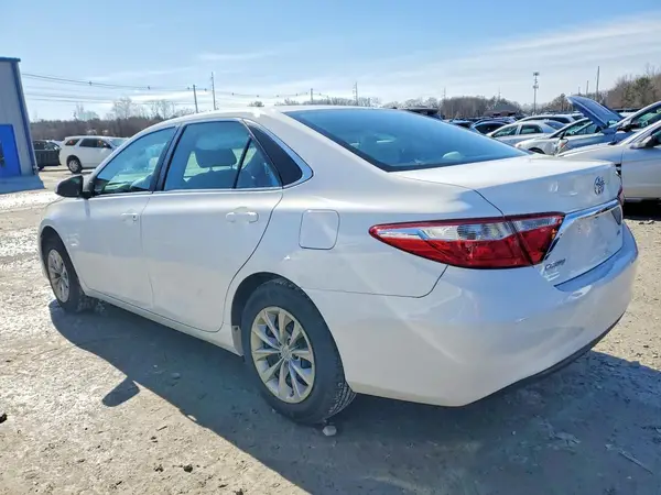 4T4BF1FK8GR535071 2016 TOYOTA CAMRY - Image 2