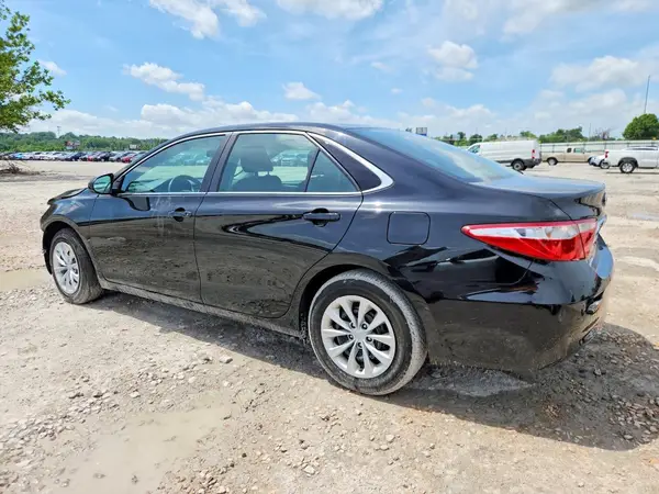 4T4BF1FK8GR537919 2016 TOYOTA CAMRY - Image 2