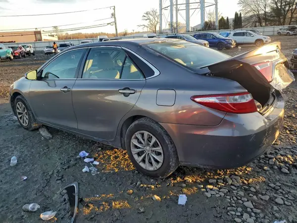 4T4BF1FK8GR539315 2016 TOYOTA CAMRY - Image 2