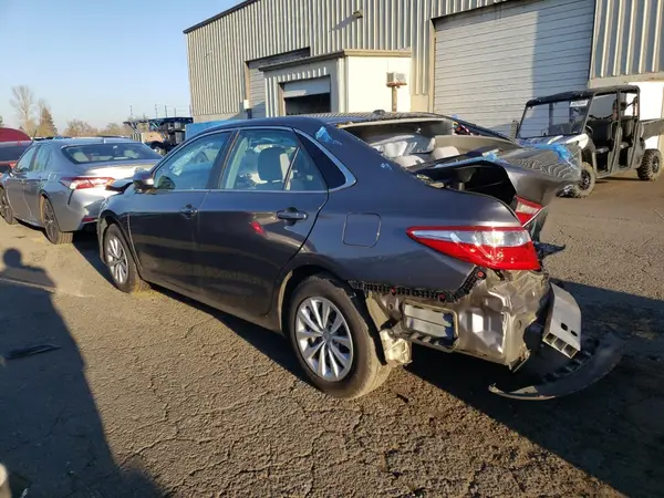 4T4BF1FK8GR540710 2016 TOYOTA CAMRY - Image 2