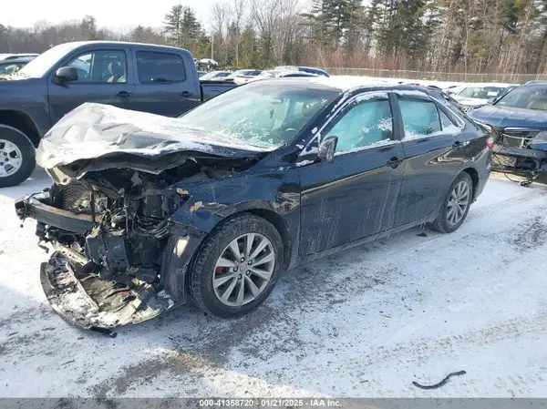 4T4BF1FK8GR541825 2016 TOYOTA CAMRY - Image 2
