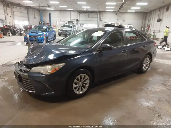 4T4BF1FK8GR542246 2016 TOYOTA CAMRY - Image 2