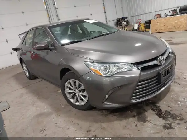 4T4BF1FK8GR543915 2016 TOYOTA CAMRY - Image 1