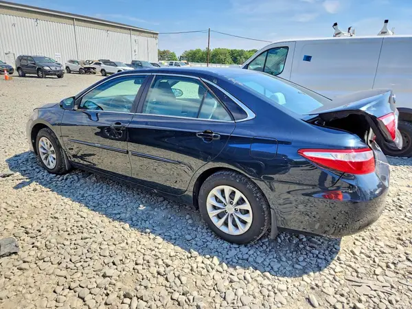 4T4BF1FK8GR544370 2016 TOYOTA CAMRY - Image 2