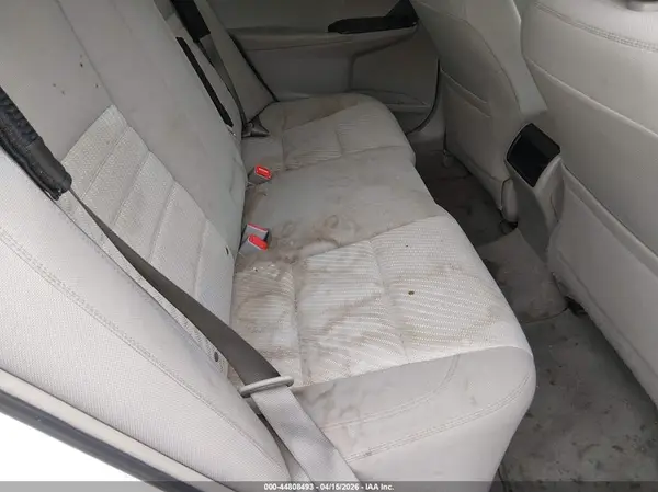 4T4BF1FK8GR546927 2016 TOYOTA CAMRY - Image 8