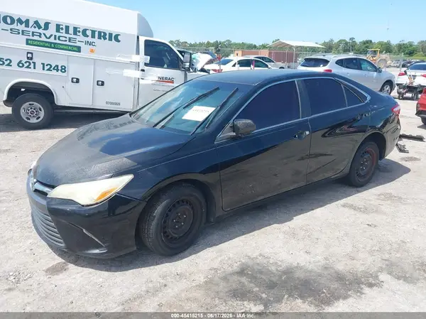 4T4BF1FK8GR549696 2016 TOYOTA CAMRY - Image 2