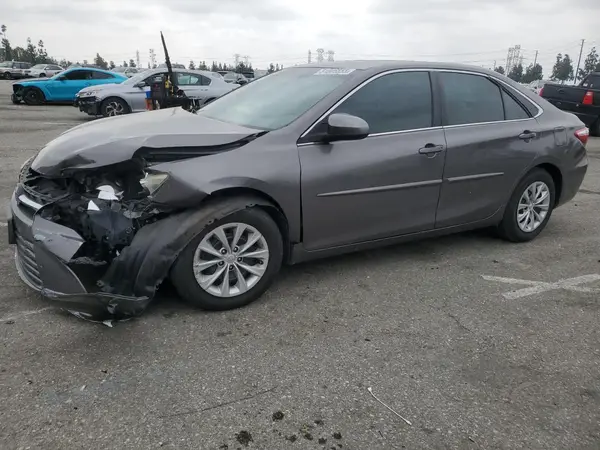 4T4BF1FK8GR549990 2016 TOYOTA CAMRY - Image 1