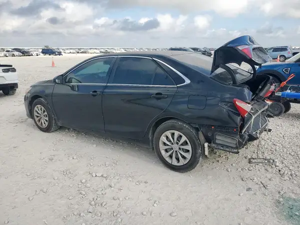 4T4BF1FK8GR558558 2016 TOYOTA CAMRY - Image 2