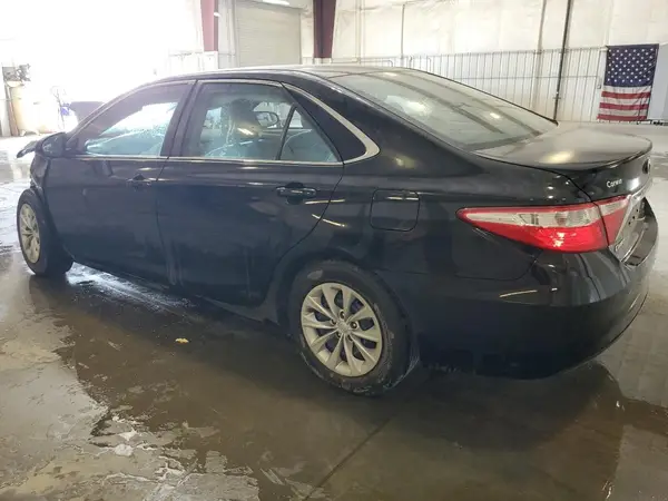 4T4BF1FK8GR558639 2016 TOYOTA CAMRY - Image 2